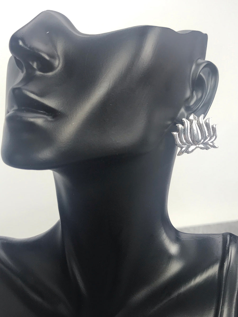 Seema - Silver Lotus Stud Earrings
